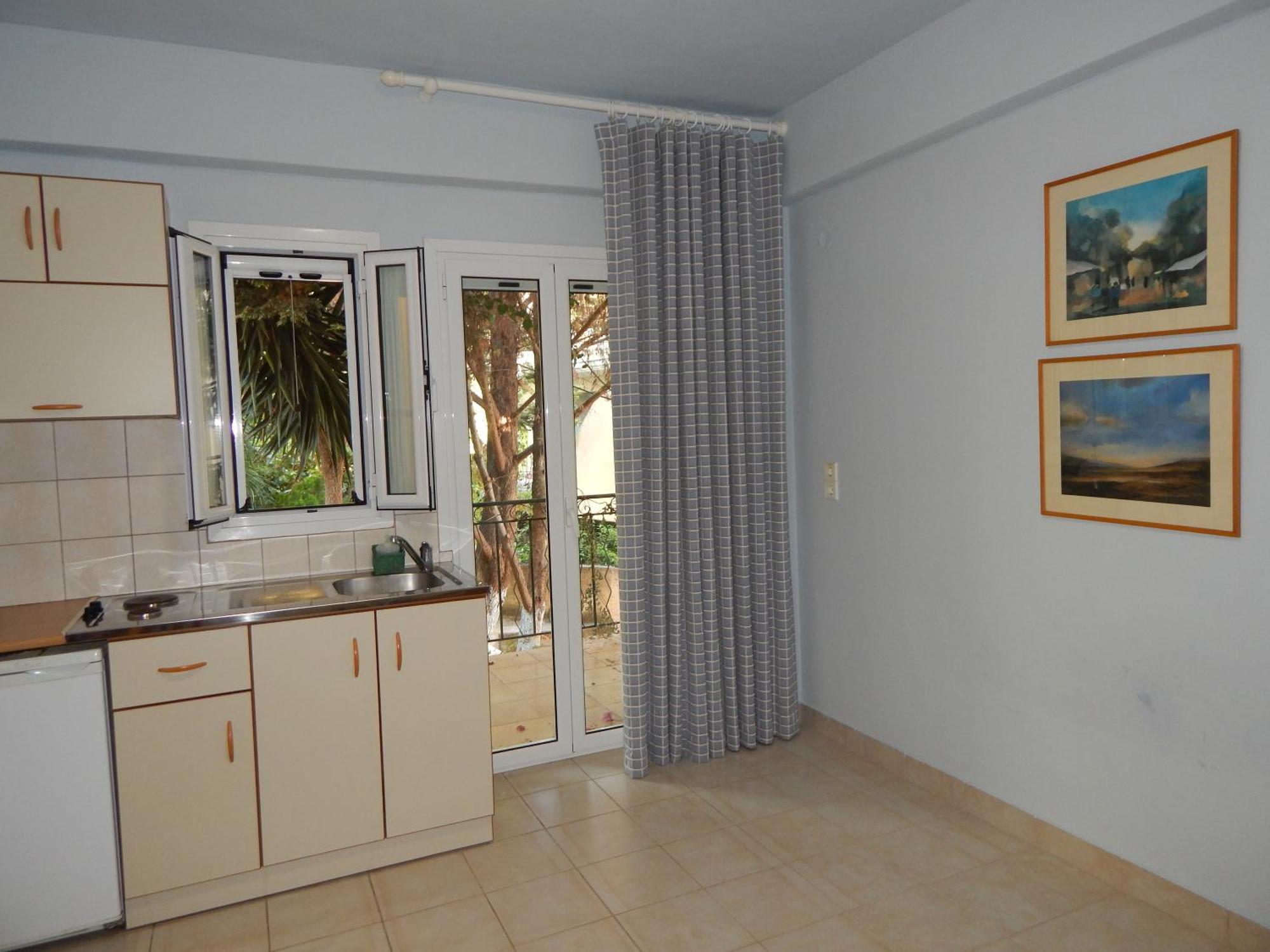 Palmina Mare Villa And Studios Паралия Враху Екстериор снимка