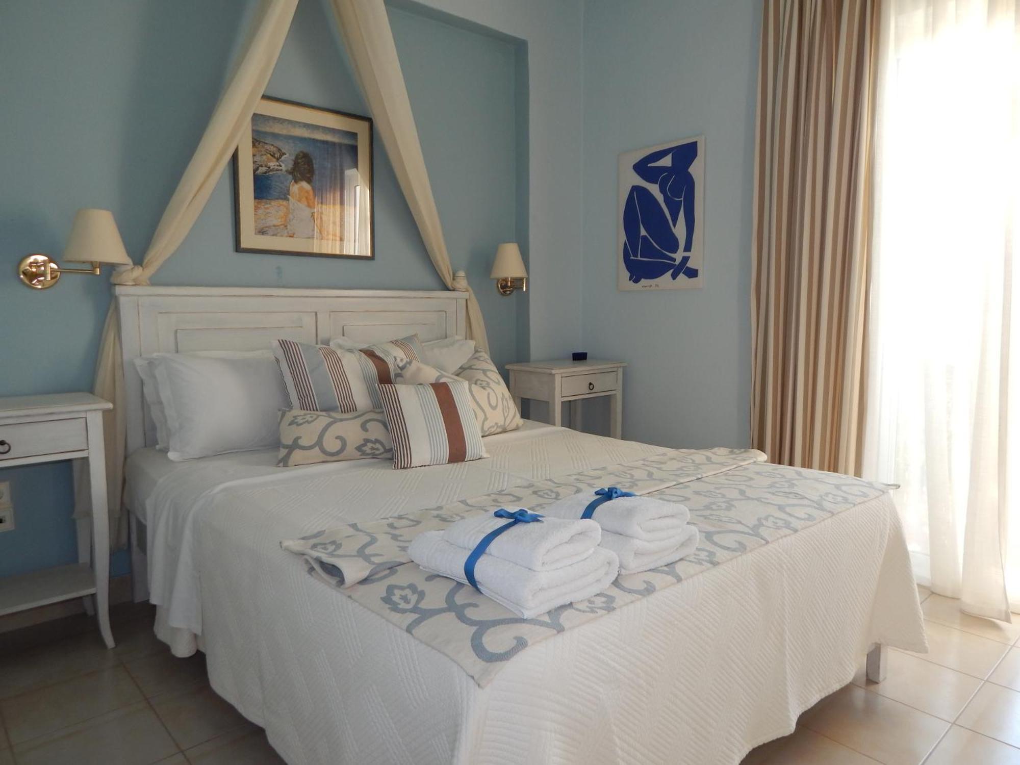 Palmina Mare Villa And Studios Паралия Враху Екстериор снимка