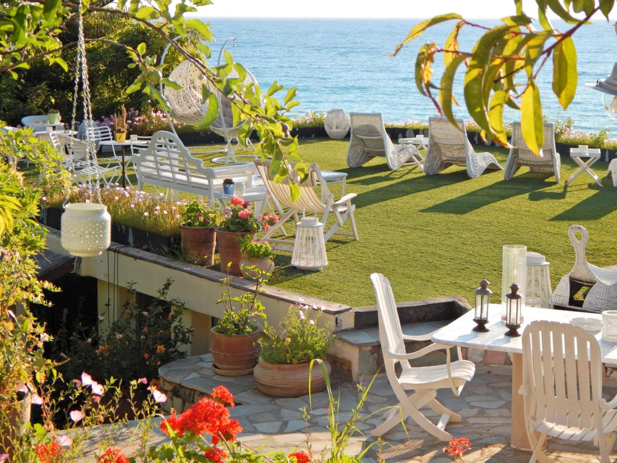 Palmina Mare Villa And Studios Паралия Враху Екстериор снимка