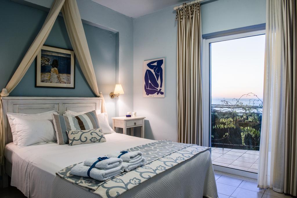 Palmina Mare Villa And Studios Паралия Враху Екстериор снимка
