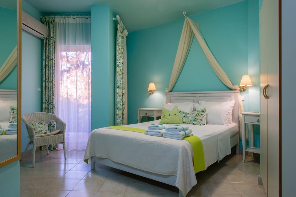 Palmina Mare Villa And Studios Паралия Враху Екстериор снимка